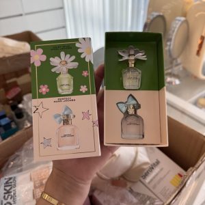 Dúo de perfumes mini Marc Jacobs