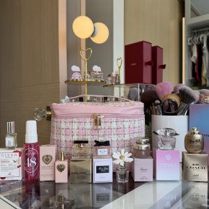 Espectacular Kit de perfumes mini pink maquillaje de lujo