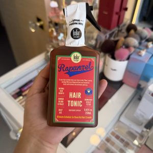 Lola From Rio – Tónico Capilar en Spray Rapunzel para Mujeres – Tratamiento Fortalecedor para el Cabello – Spray Engrosador para Cabello Fino – Apoya Cabello Más Lleno y de Aspecto Más Saludable