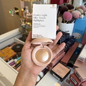 Iluminador Rare Beauty Positive Light Silky Touch Highlighter Exhilarate