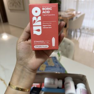 Supositorio vaginal de ácido bórico URO - con ácido láctico y aloe para un alivio rápido y control de olores vaginales - vegano, libre de parabenos, tintes y fragancias - 12 unidades