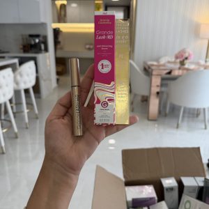 El mejor serum para pestañas Grande Cosmetics irandeLASH - MD Lash Enhancing Serun